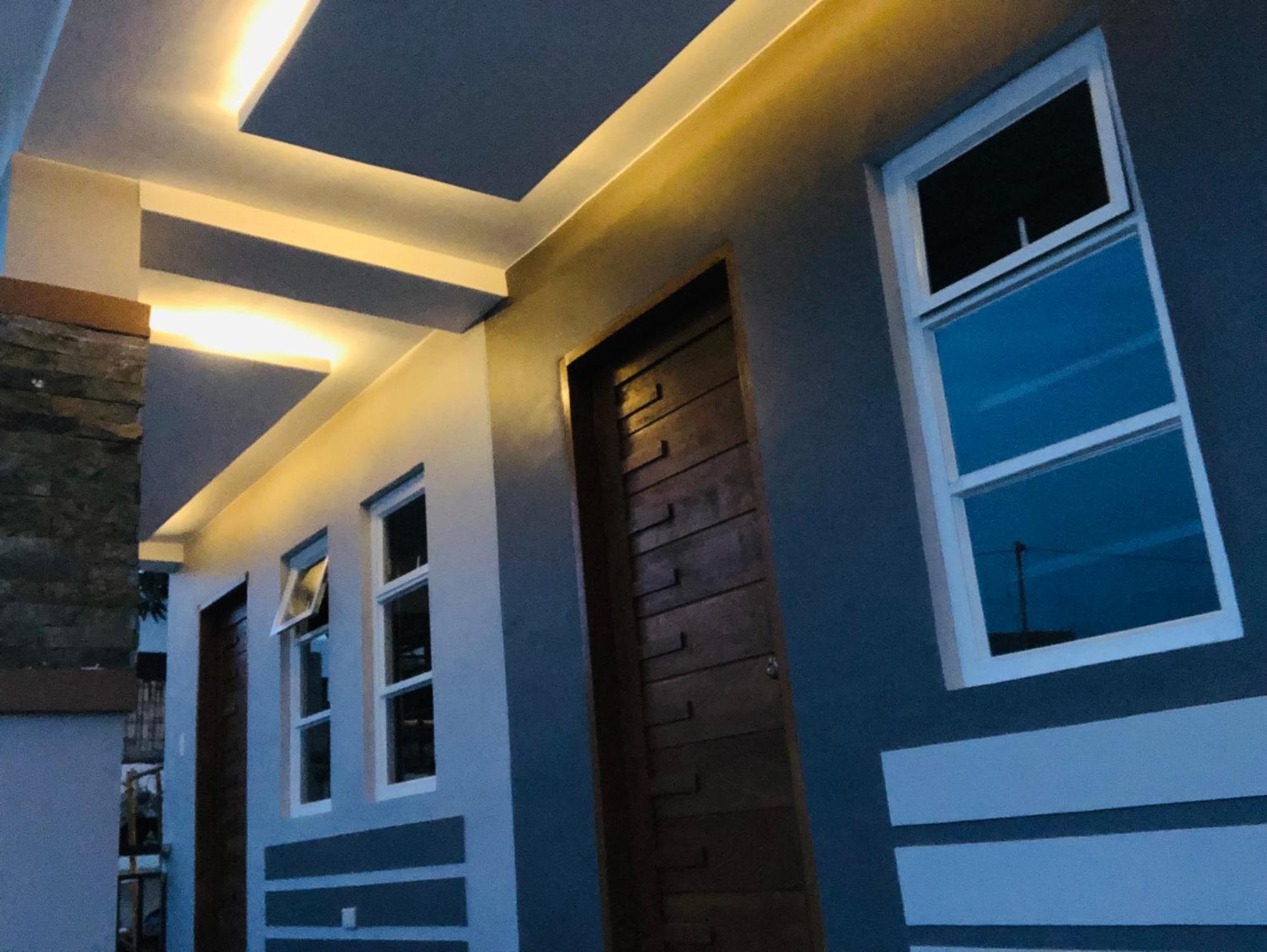 Richville Little Boracay Guest House Calatagan Екстериор снимка